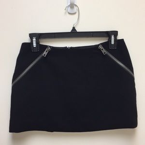 BCBG zipper skirt size 2